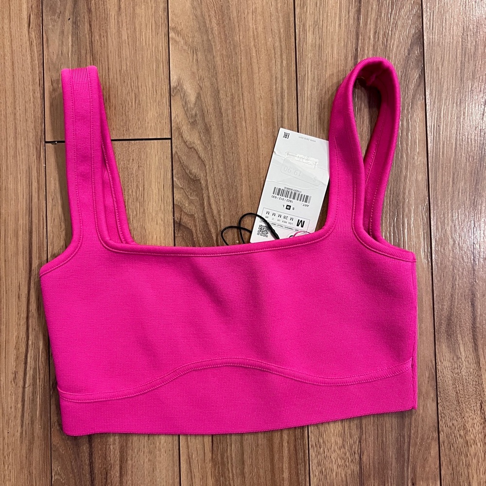 *NWT* Zara Knitted Crop Tank Top in Barbie Pink